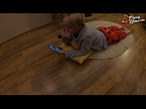 ❤️ Gekke Blondine Pijpt Enorme Pik en Stuitert Er Op - Anale Seks ❤ Quality porn at us
