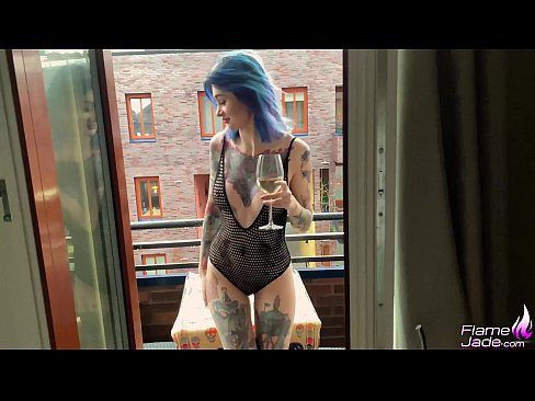 ❤️ Enorm meisje zuigt met een slok en neukt hartstochtelijk onder de open hemel ❤ Quality porn at us